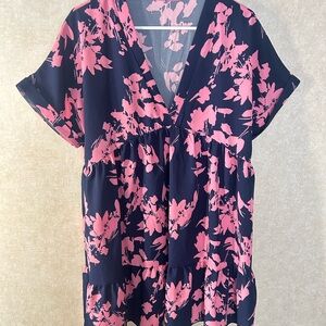 Women's Navy and Pink Floral V-Neck Short Sleeve Top